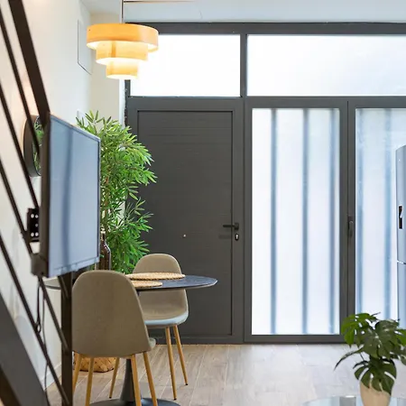 Cr - Loft - Moderno Y Coqueto Estudio Duplex Cerca De Avenida Francia Y Ciencias 瓦伦西亚