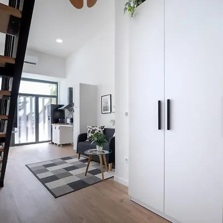 Cr - Loft - Moderno Y Coqueto Estudio Duplex Cerca De Avenida Francia Y Ciencias 瓦伦西亚